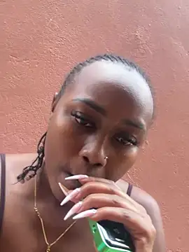 Snapshot of Miss_hot_candy chatting on July 20, 10:39 am Miss hot candy online show from July 20, 10:39 am