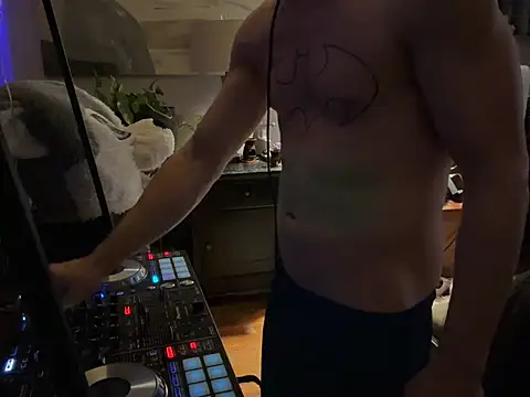 trash4cash online show from February 14, 5:26 am