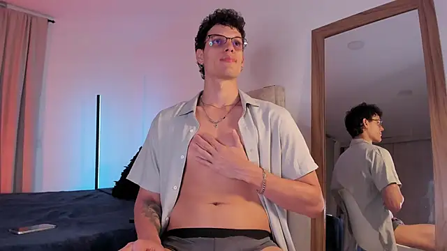 troy palmer online show from March 29, 2:00 am