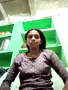 Baby  Shreya online show from April 7, 9:04 pm