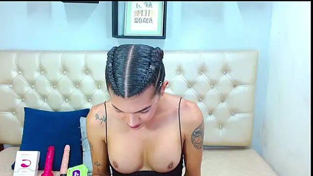 lucia marks online show from January 19, 3:10 pm