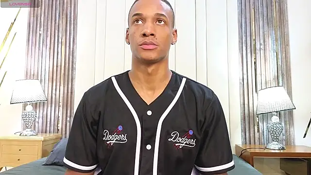 Snapshot of Malkongarcia chatting on February 14, 9:11 pm Malkongarcia online show from February 14, 9:11 pm