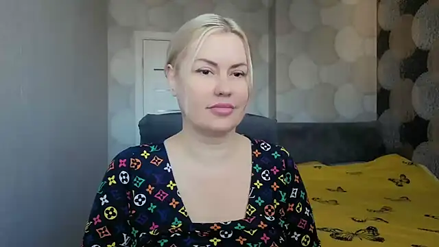 Snapshot of natusik chatting on July 12, 2:57 am natusik online show from July 12, 2:57 am