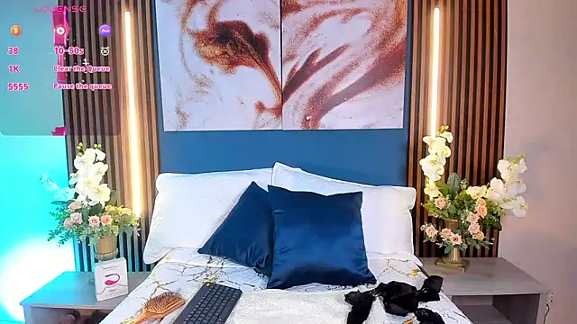 sofiaa grey  online show from February 25, 12:34 pm