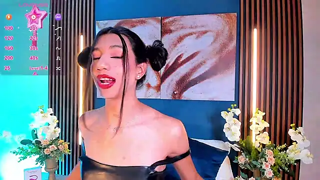 sofiaa grey  online show from February 28, 4:42 pm