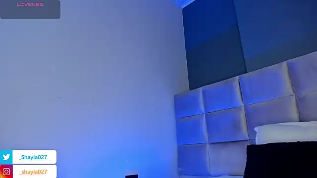 Shayla27 online show from April 14, 8:15 pm