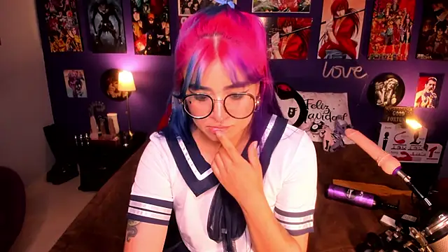 Snapshot of anne_cross chatting on January 8, 3:19 am anne cross online show from January 8, 3:19 am