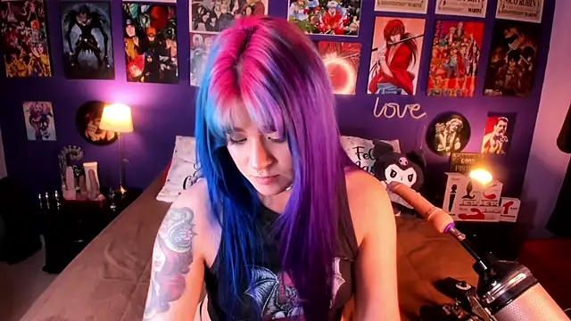 Snapshot of anne_cross chatting on January 14, 2:19 am anne cross online show from January 14, 2:19 am