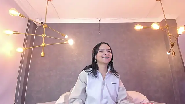 leigh-angels online show from November 6, 9:37 pm