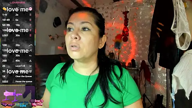 Snapshot of Erlinda-engel chatting on June 23, 12:14 pm Erlinda-engel online show from June 23, 12:14 pm