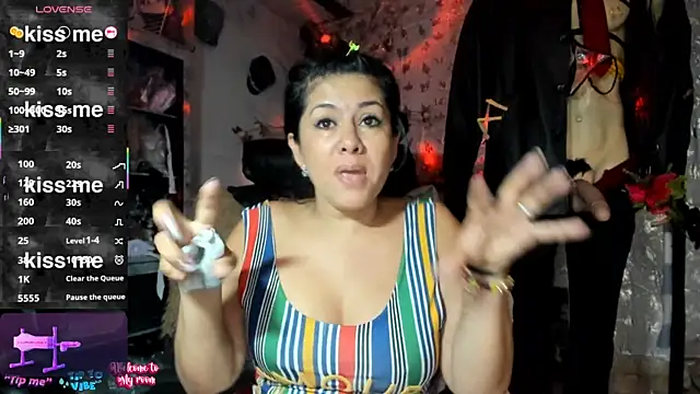 Snapshot of Erlinda-engel chatting on July 18, 12:09 pm Erlinda-engel online show from July 18, 12:09 pm