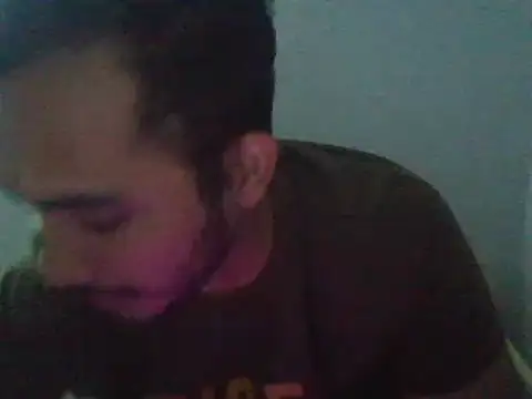 Snapshot of alesssterling chatting on November 13, 5:34 pm alesssterling online show from November 13, 5:34 pm