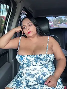 Snapshot of Sol_biglips chatting on May 30, 6:38 pm Sol biglips online show from May 30, 6:38 pm