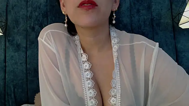 Snapshot of selem_hadid chatting on February 1, 7:44 pm selem hadid online show from February 1, 7:44 pm