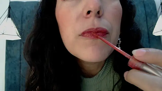 Snapshot of selem_hadid chatting on February 3, 5:35 pm selem hadid online show from February 3, 5:35 pm