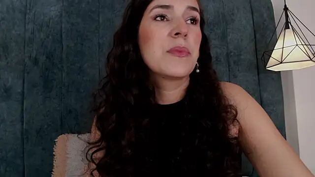 Snapshot of selem_hadid chatting on February 24, 5:09 pm selem hadid online show from February 24, 5:09 pm