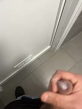 Snapshot of _themask_ chatting on January 13, 6:16 pm  themask  online show from January 13, 6:16 pm