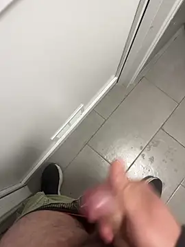 Snapshot of _themask_ chatting on January 27, 7:03 pm  themask  online show from January 27, 7:03 pm