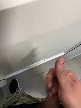 Snapshot of _themask_ chatting on January 30, 3:51 pm  themask  online show from January 30, 3:51 pm