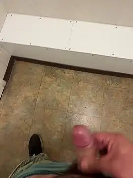 Snapshot of _themask_ chatting on October 7, 2:58 pm  themask  online show from October 7, 2:58 pm