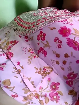 Snapshot of NEHA-DESHI chatting on May 1, 9:03 am NEHA-DESHI online show from May 1, 9:03 am