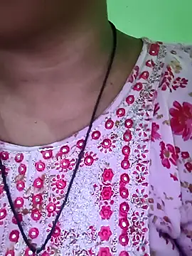 Snapshot of NEHA-DESHI chatting on May 6, 5:03 am NEHA-DESHI online show from May 6, 5:03 am