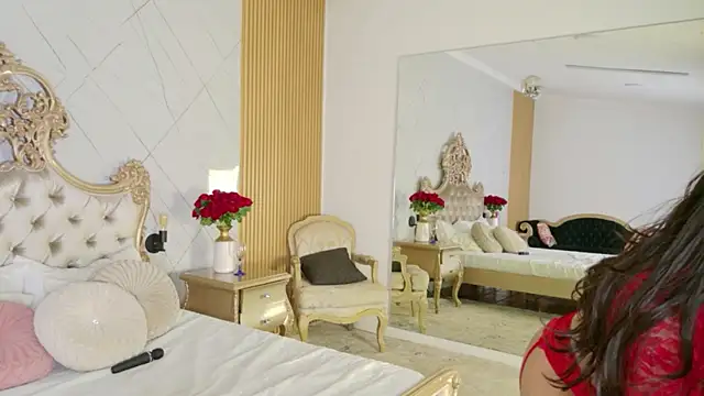 JulissaWilson online show from April 1, 7:22 pm