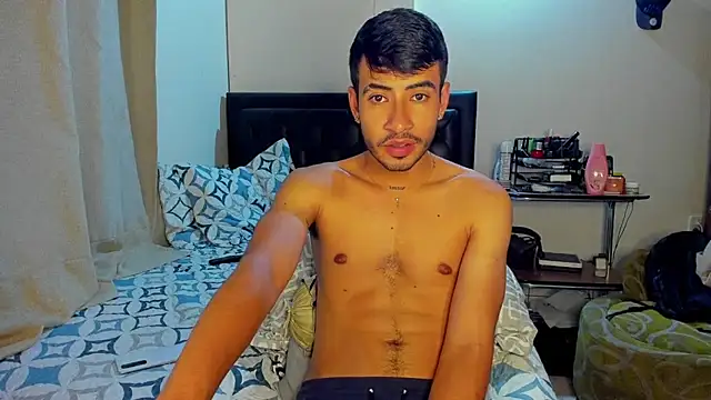 tom thick online show from December 17, 11:05 pm