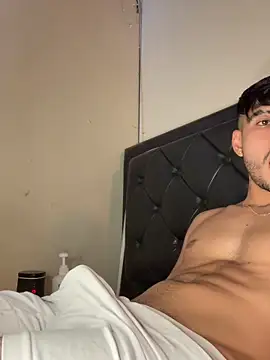 tom thick online show from November 19, 3:01 pm