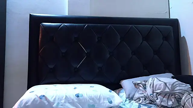 tom thick online show from February 28, 12:44 am