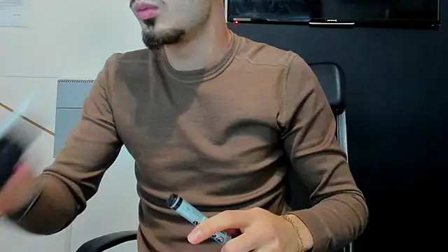 BrandonTate online show from December 18, 12:11 pm