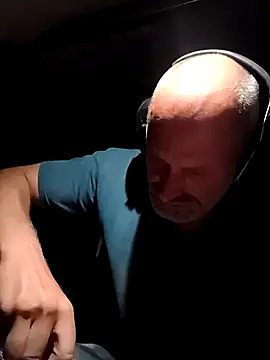 FloppyPickle4u online show from March 23, 10:08 am