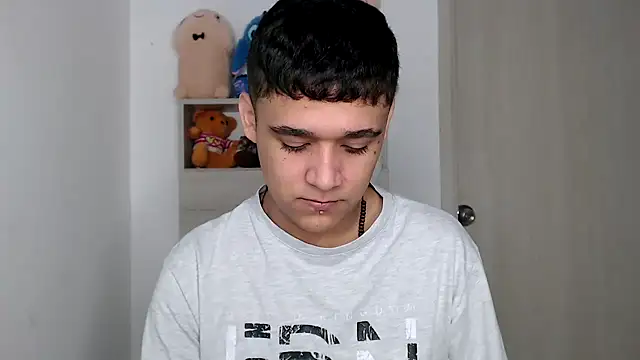 kaiine190 online show from February 16, 10:00 am