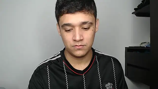 kaiine190 online show from March 23, 7:56 am