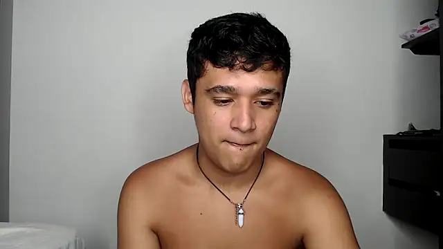 kaiine190 online show from April 13, 6:41 am