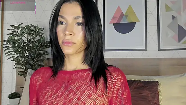 Snapshot of LunaRuso chatting on May 25, 7:53 pm LunaRuso online show from May 25, 7:53 pm