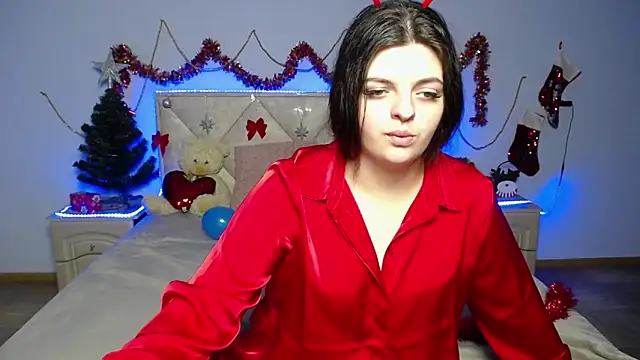 PamDares online show from January 8, 2:25 pm