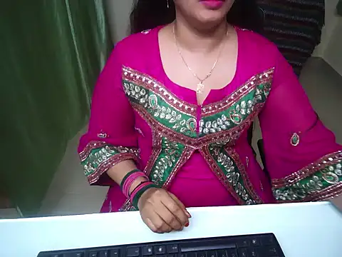 Arushisingh8888 online show from October 15, 12:27 pm