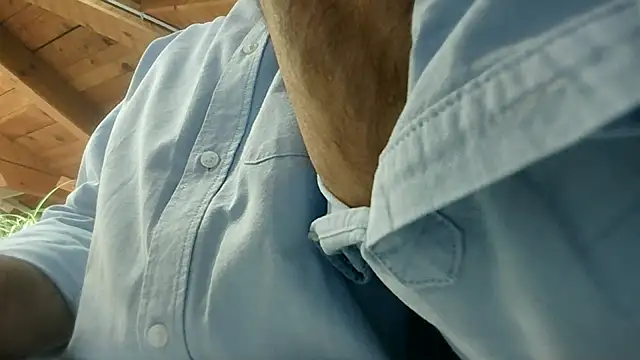 TWENTYONE0021 online show from November 13, 4:17 pm