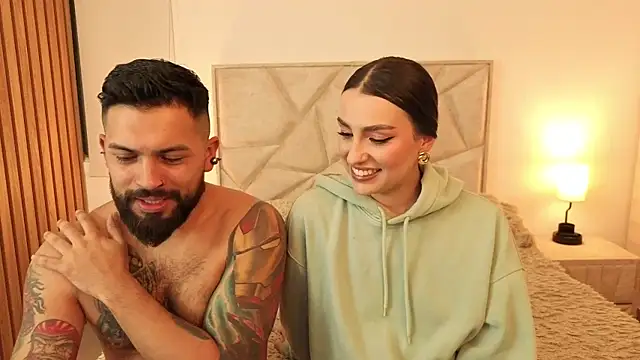 teseo and afroditha  online show from December 4, 3:27 am