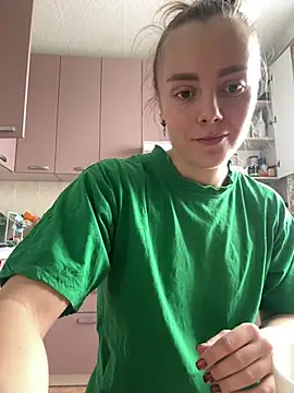 Snapshot of AlisaKissss chatting on February 10, 6:09 am AlisaKissss online show from February 10, 6:09 am