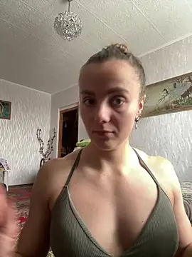 Snapshot of AlisaKissss chatting on February 19, 7:28 am AlisaKissss online show from February 19, 7:28 am