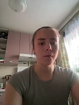 Snapshot of AlisaKissss chatting on February 25, 12:24 pm AlisaKissss online show from February 25, 12:24 pm