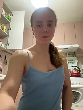 Snapshot of AlisaKissss chatting on September 19, 6:41 pm AlisaKissss online show from September 19, 6:41 pm