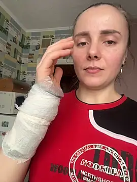 AlisaKissss online show from February 8, 9:34 am