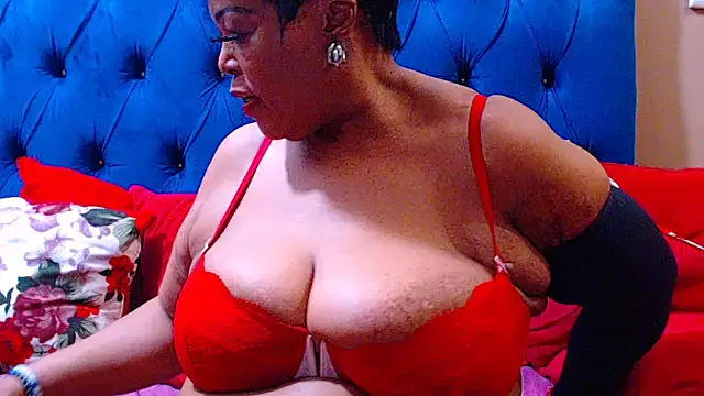 ebonycandy10 online show from November 30, 4:22 pm