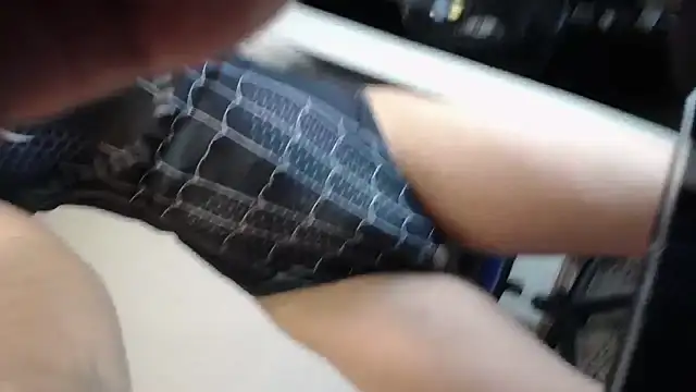 Snapshot of Exotic__XXX chatting on February 15, 7:51 am Exotic XXX online show from February 15, 7:51 am