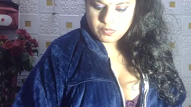 Snapshot of Sexy_komolika chatting on January 14, 8:26 pm Sexy komolika online show from January 14, 8:26 pm