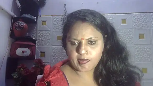 Snapshot of Sexy_komolika chatting on January 21, 5:30 pm Sexy komolika online show from January 21, 5:30 pm