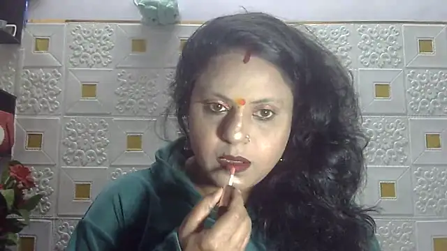 Snapshot of Sexy_komolika chatting on March 9, 4:44 pm Sexy komolika online show from March 9, 4:44 pm